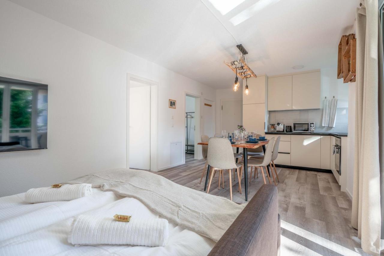 Moderne Wohnung Mit Parkplatz 奥斯特蒙迪根 外观 照片